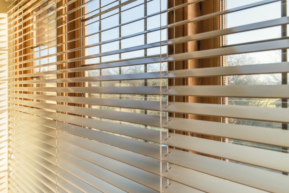 wooden venetian blinds